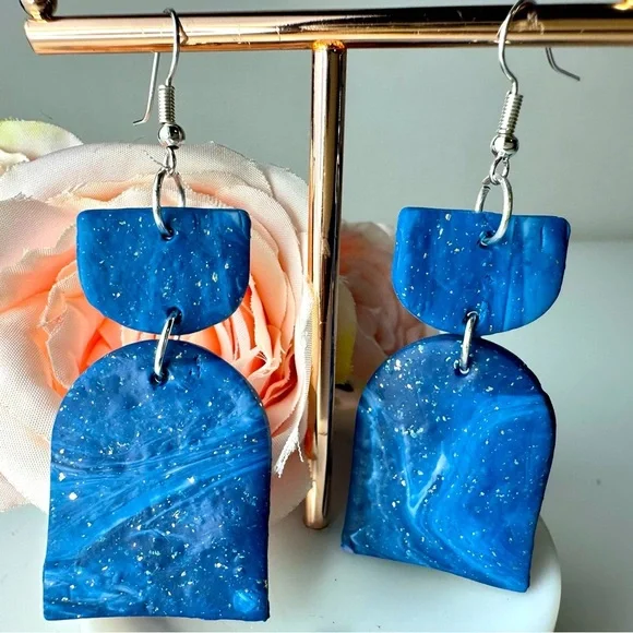 Marble design Glittery Hand made Light weight statement - Gorgeous earrings - Picture 2 of 10